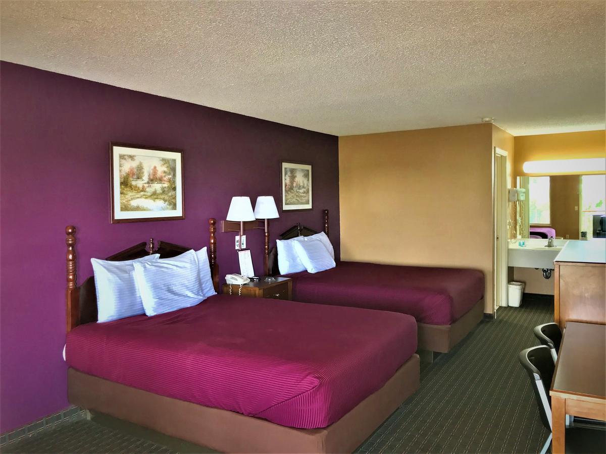 Star Plus Inn & Suites Selmer Luaran gambar