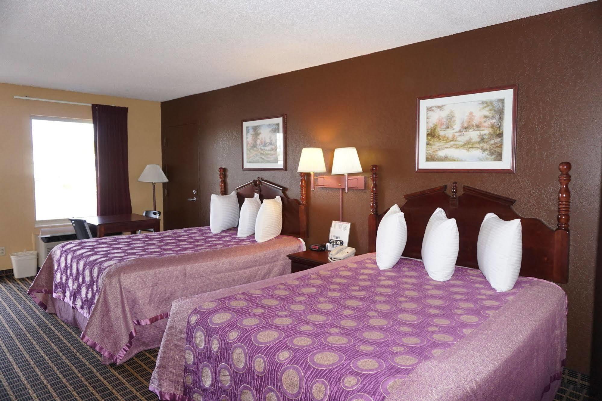 Star Plus Inn & Suites Selmer Luaran gambar