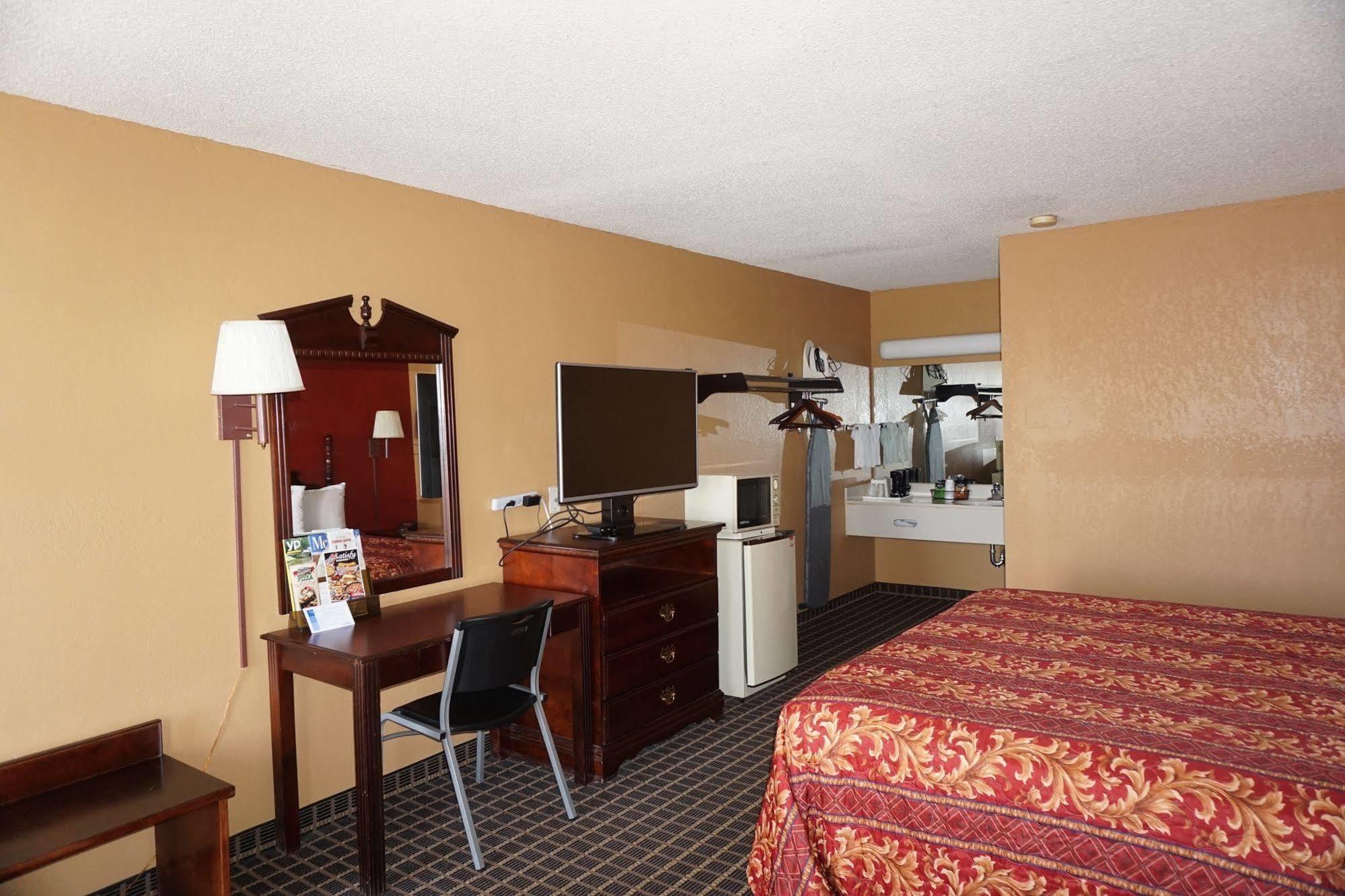 Star Plus Inn & Suites Selmer Luaran gambar