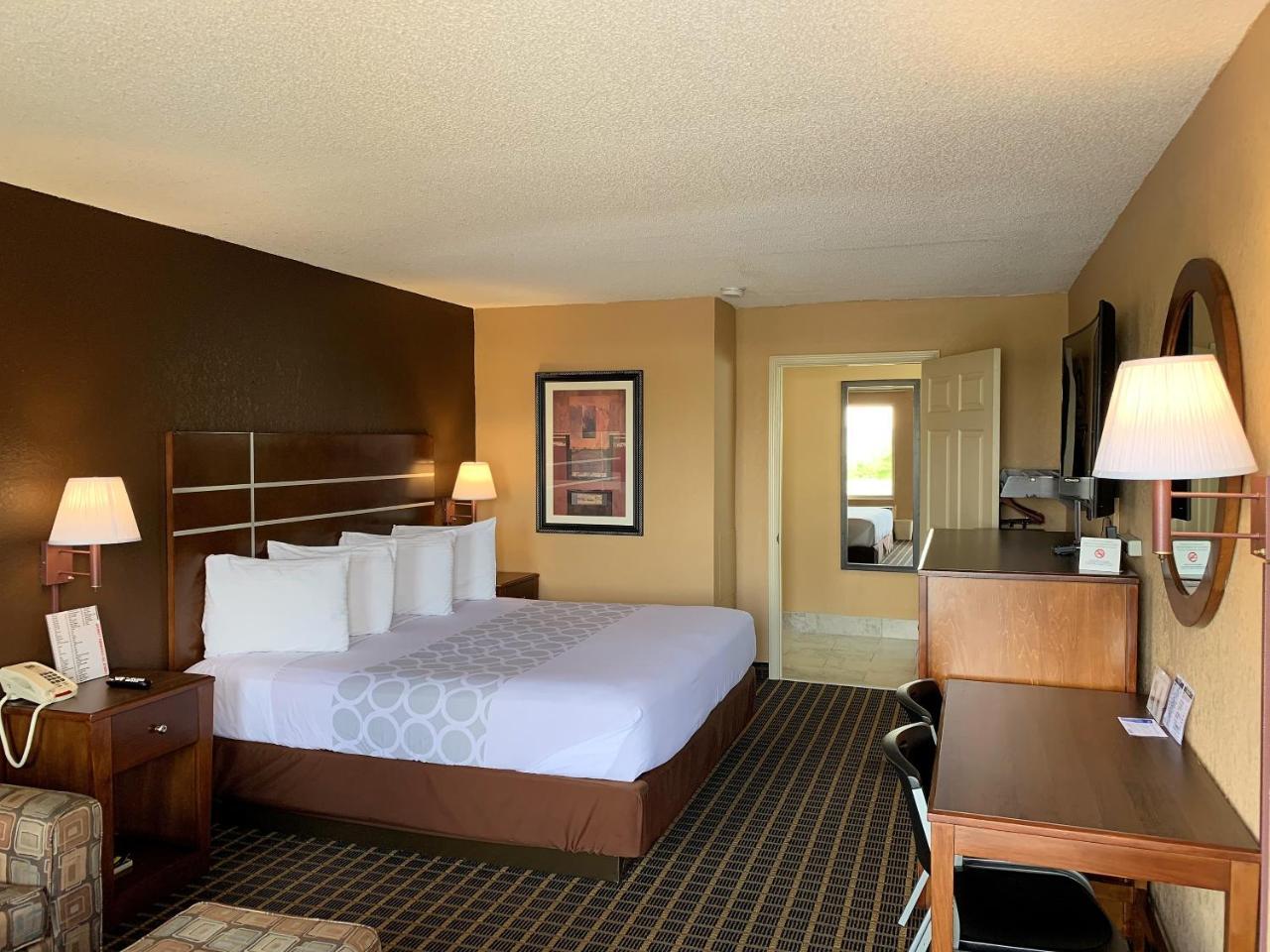 Star Plus Inn & Suites Selmer Luaran gambar