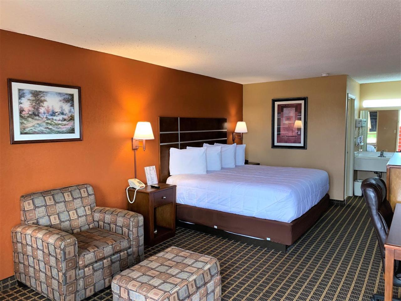 Star Plus Inn & Suites Selmer Luaran gambar