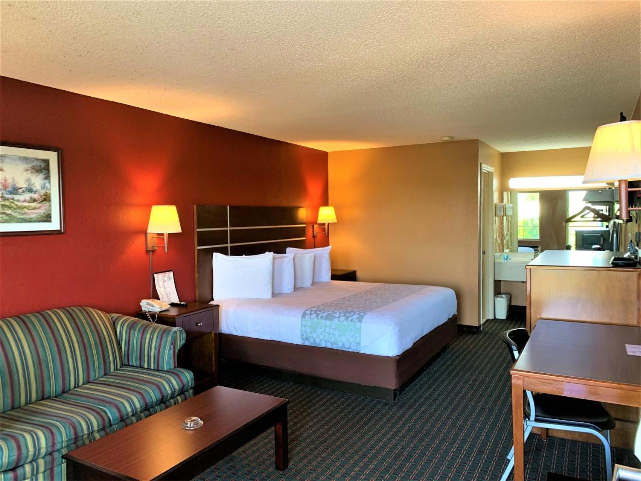 Star Plus Inn & Suites Selmer Luaran gambar