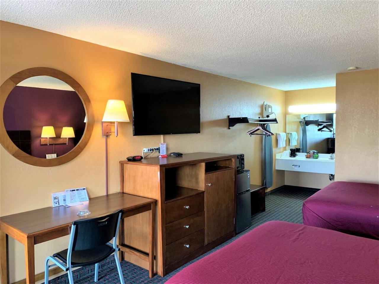 Star Plus Inn & Suites Selmer Luaran gambar
