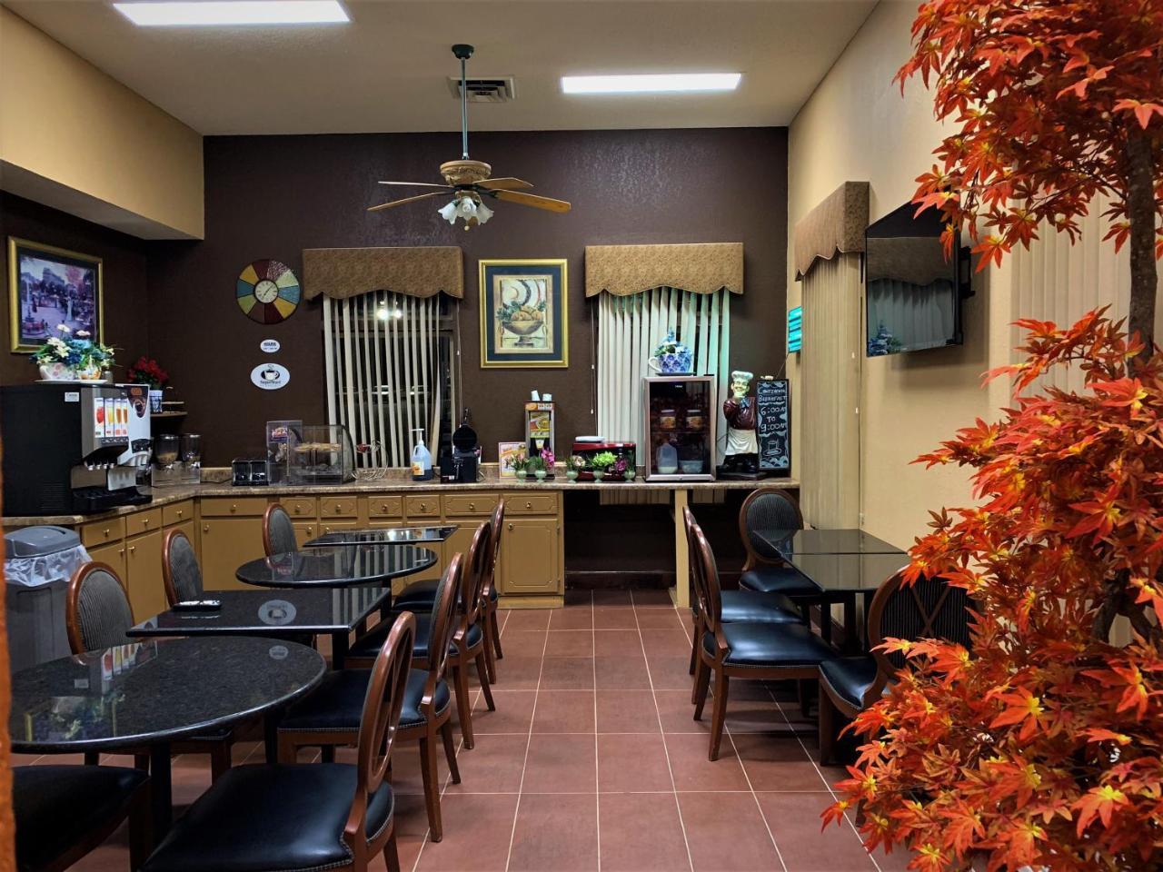 Star Plus Inn & Suites Selmer Luaran gambar