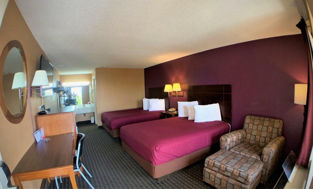 Star Plus Inn & Suites Selmer Luaran gambar